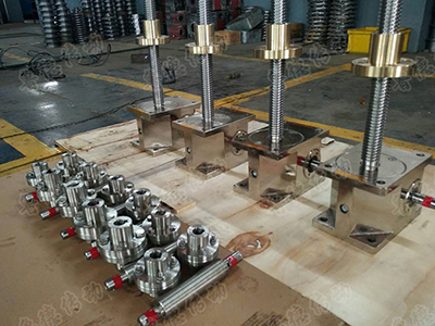 不銹鋼絲桿升降聯(lián)動(dòng)平臺(tái)